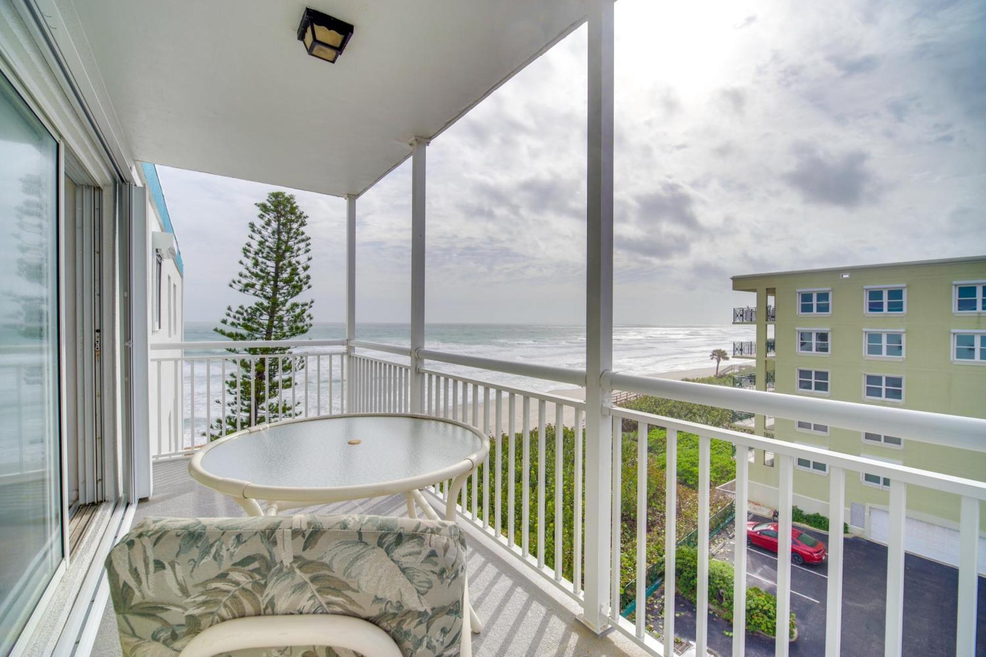 Pet-Friendly Satellite Beach Condo With Balcony! Εξωτερικό φωτογραφία